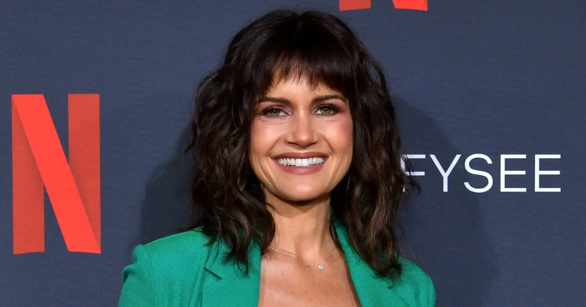 Carla Gugino Net Worth